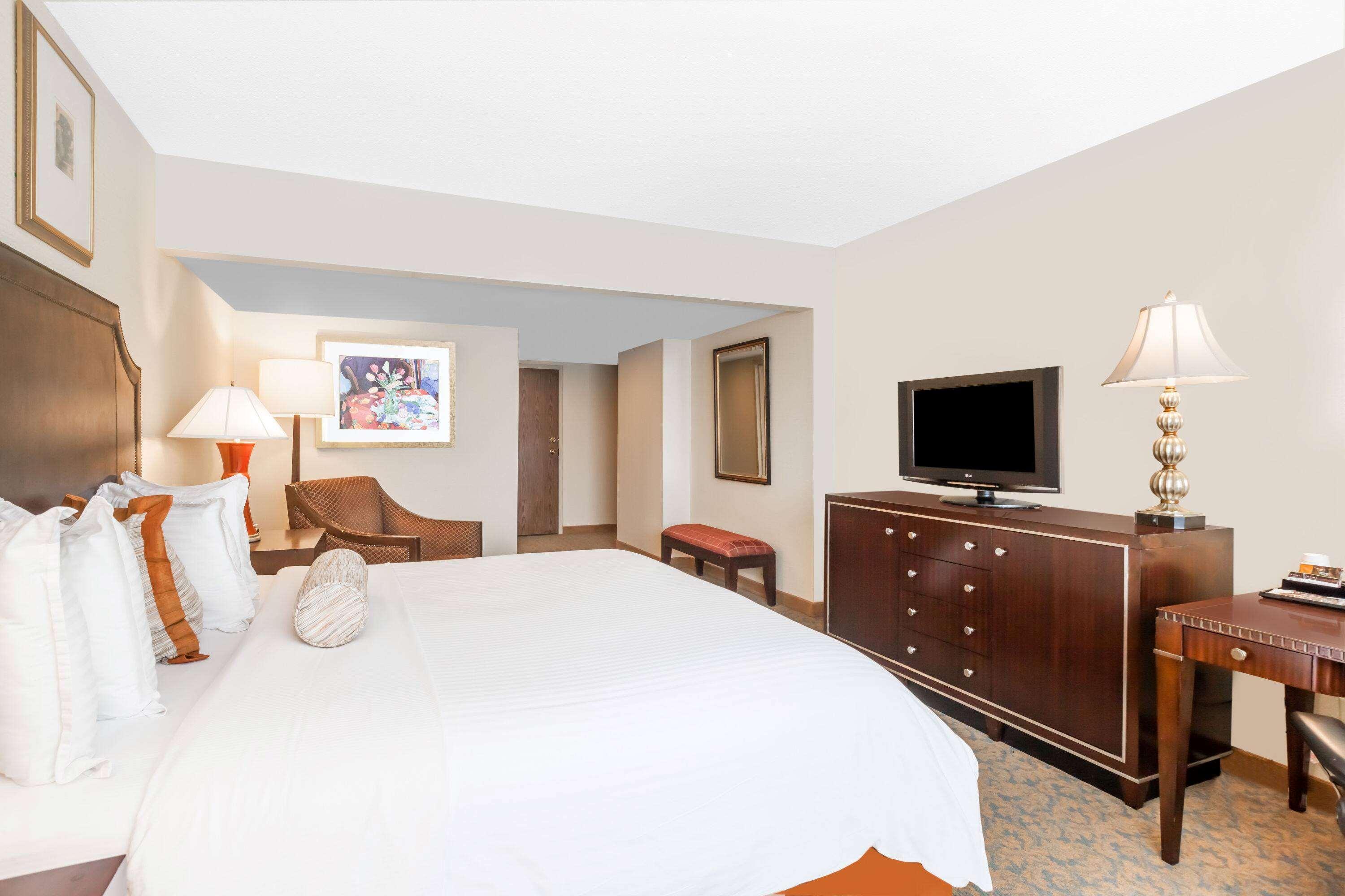 Wyndham Indianapolis Airport Hotel Exterior foto