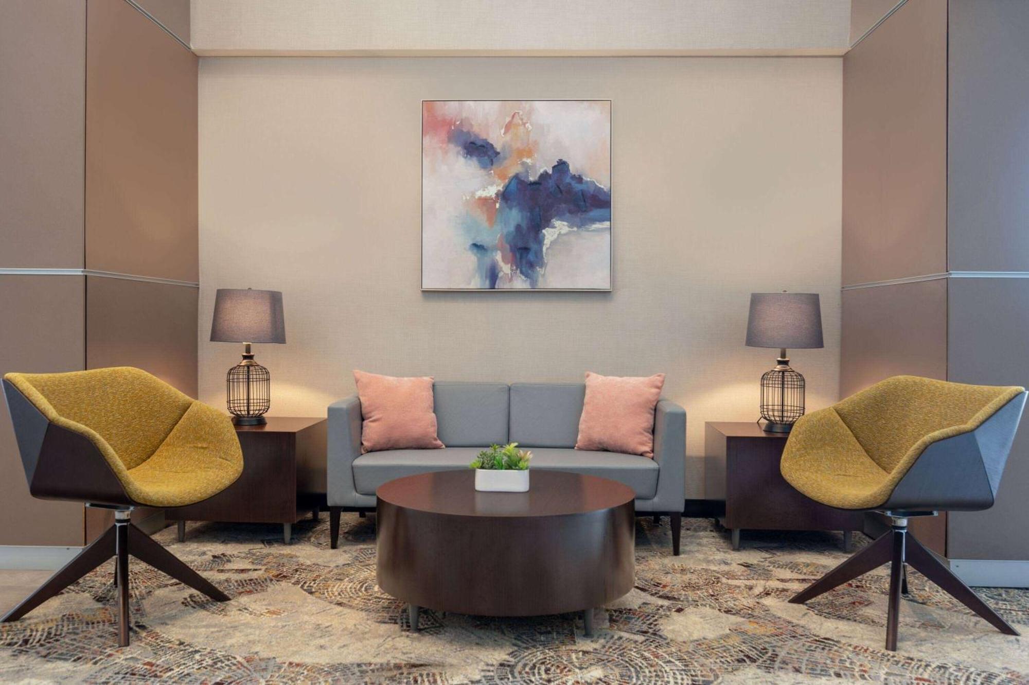 Wyndham Indianapolis Airport Hotel Exterior foto