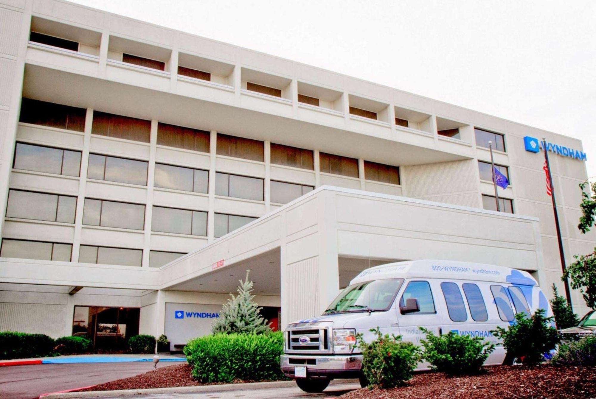 Wyndham Indianapolis Airport Hotel Exterior foto