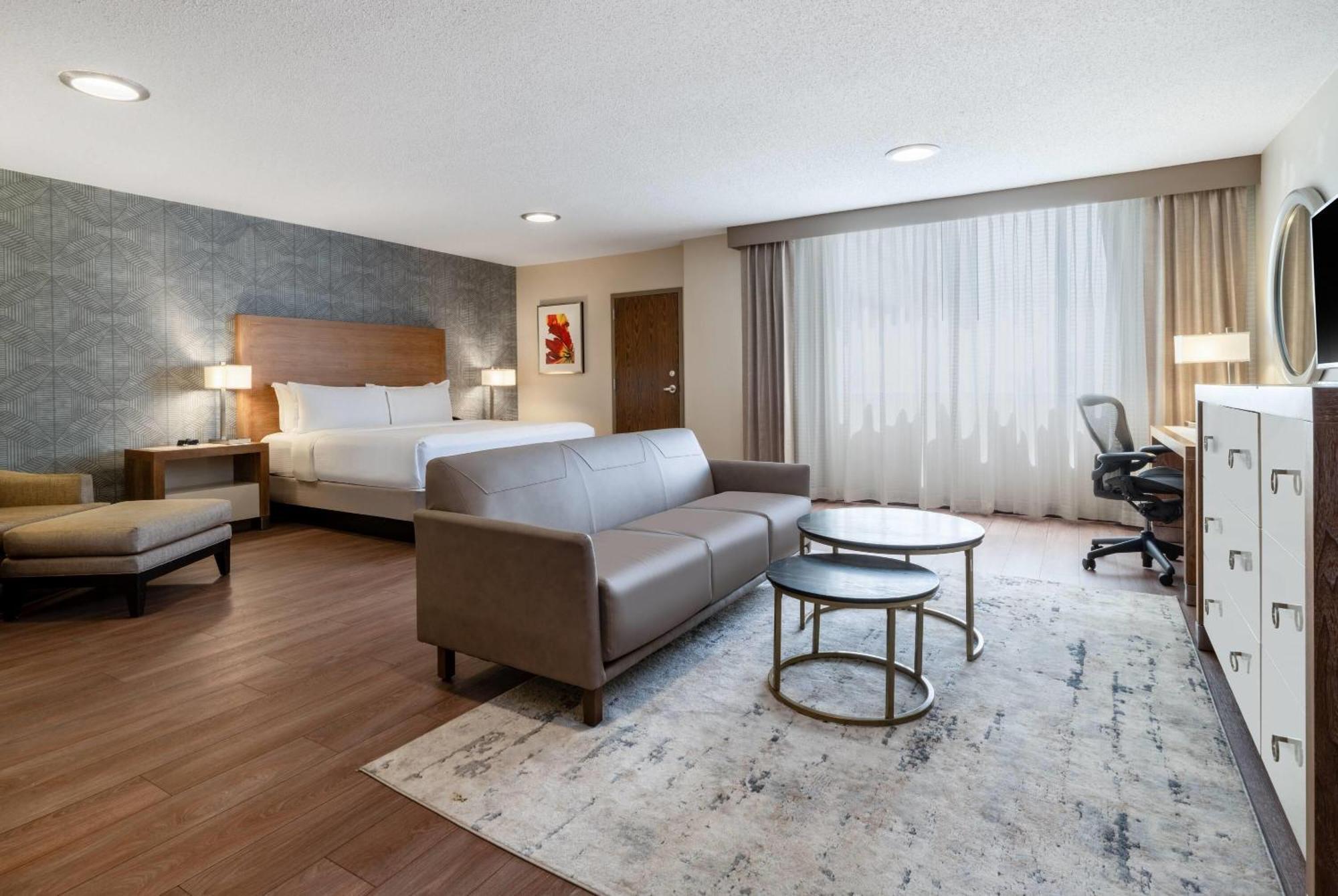 Wyndham Indianapolis Airport Hotel Exterior foto